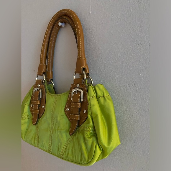 Nine West - Picture 6 of 8